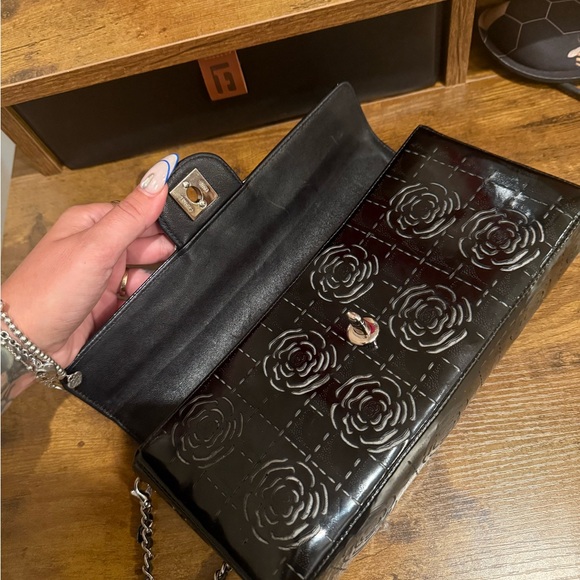 Chanel Vintage 2002 Limited Edition East/West Bag - Picture 8 of 14